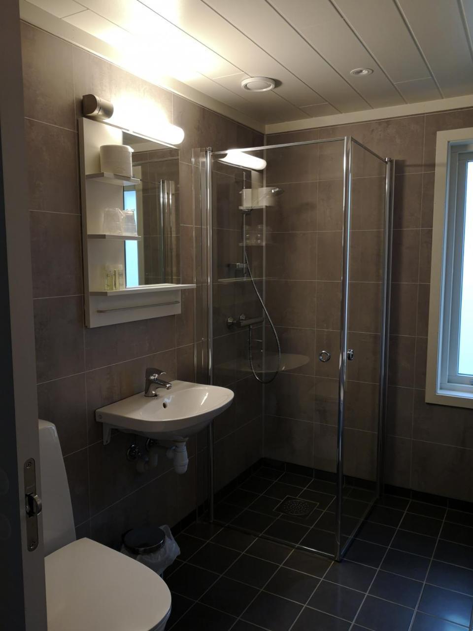 Dombastun Motel Extérieur photo