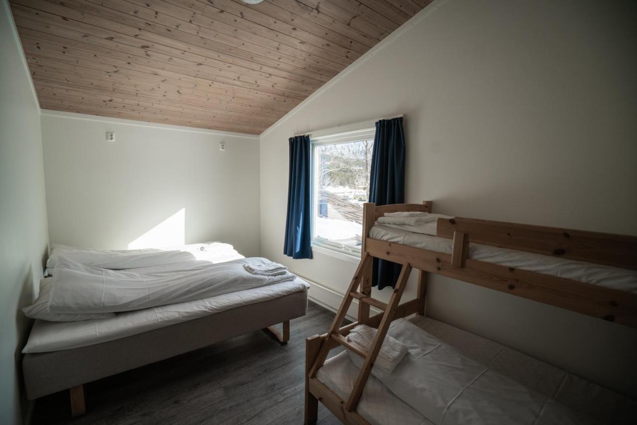 Dombastun Motel Extérieur photo